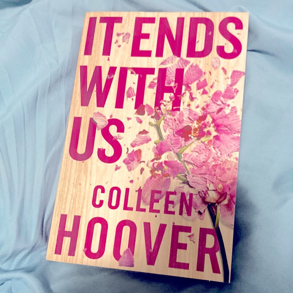 It Ends with Us by Colleen Hoover